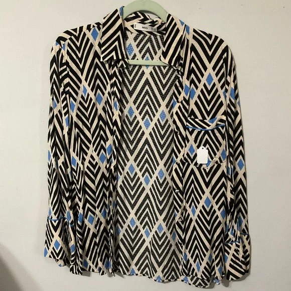 Geometric Patterned Blouse - Picture 1 of 7